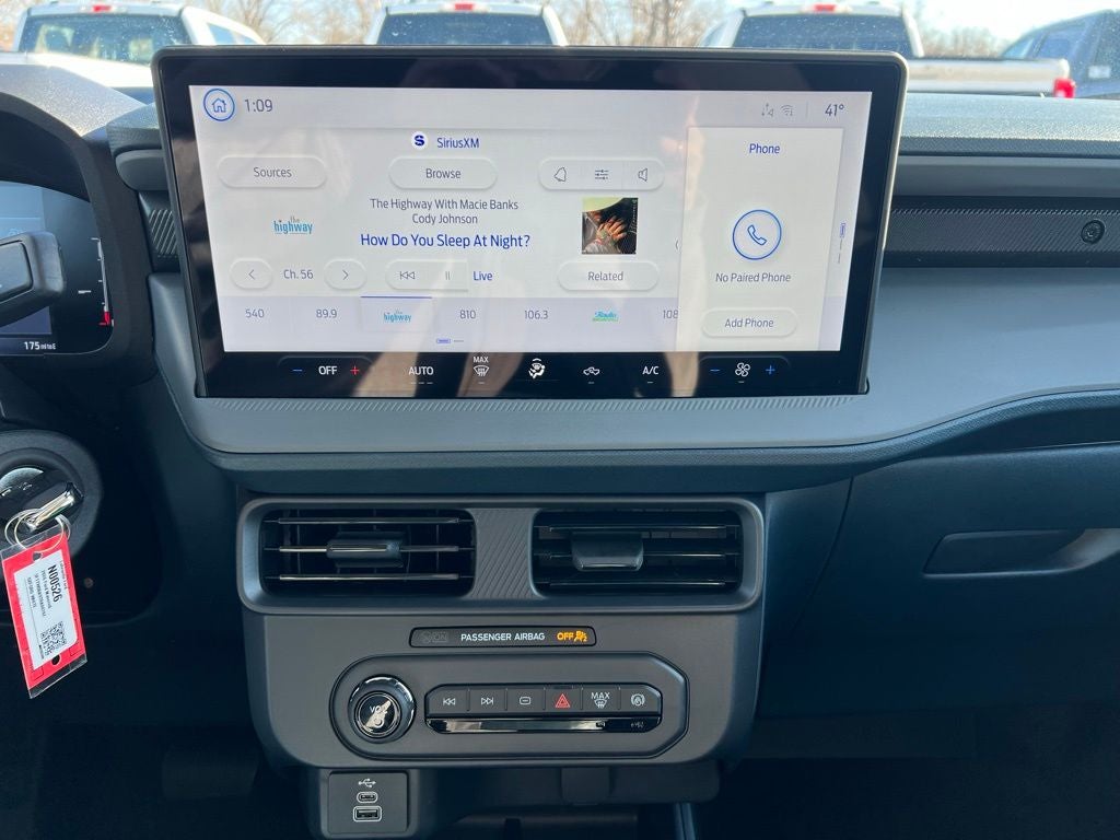 2026 Ford Maverick XL