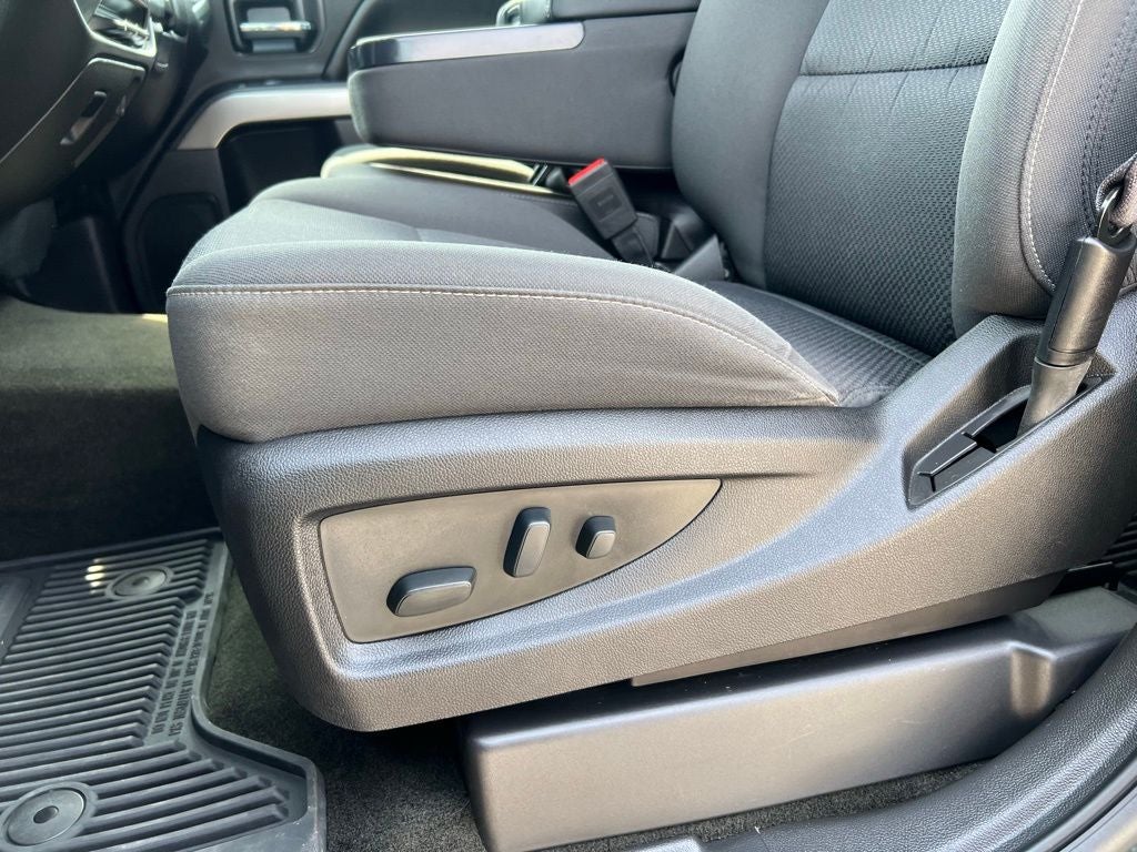 2017 Chevrolet Silverado 1500 LT LT1