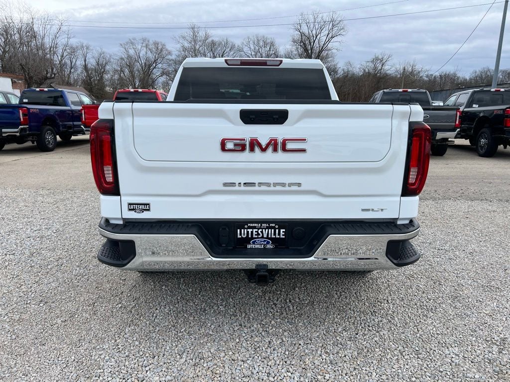 2025 GMC Sierra 1500 SLT