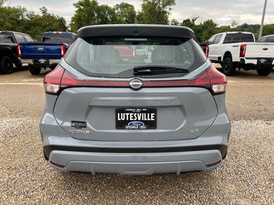 2024 Nissan Kicks SR