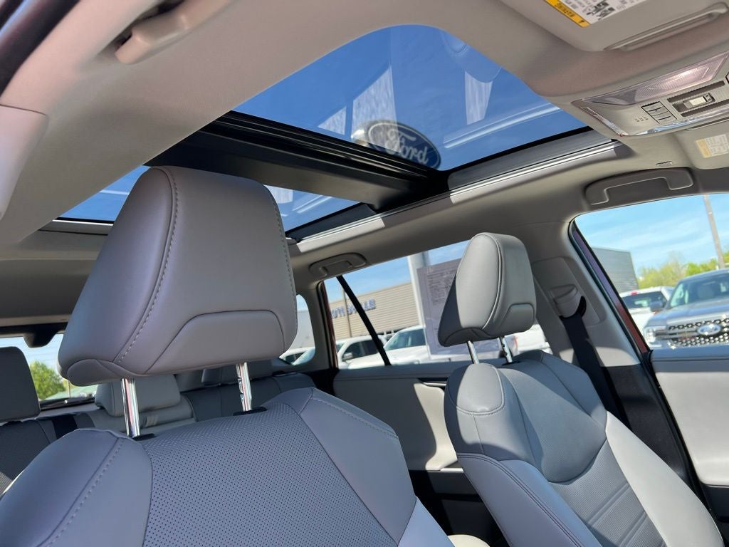 2025 Toyota RAV4 Hybrid Limited