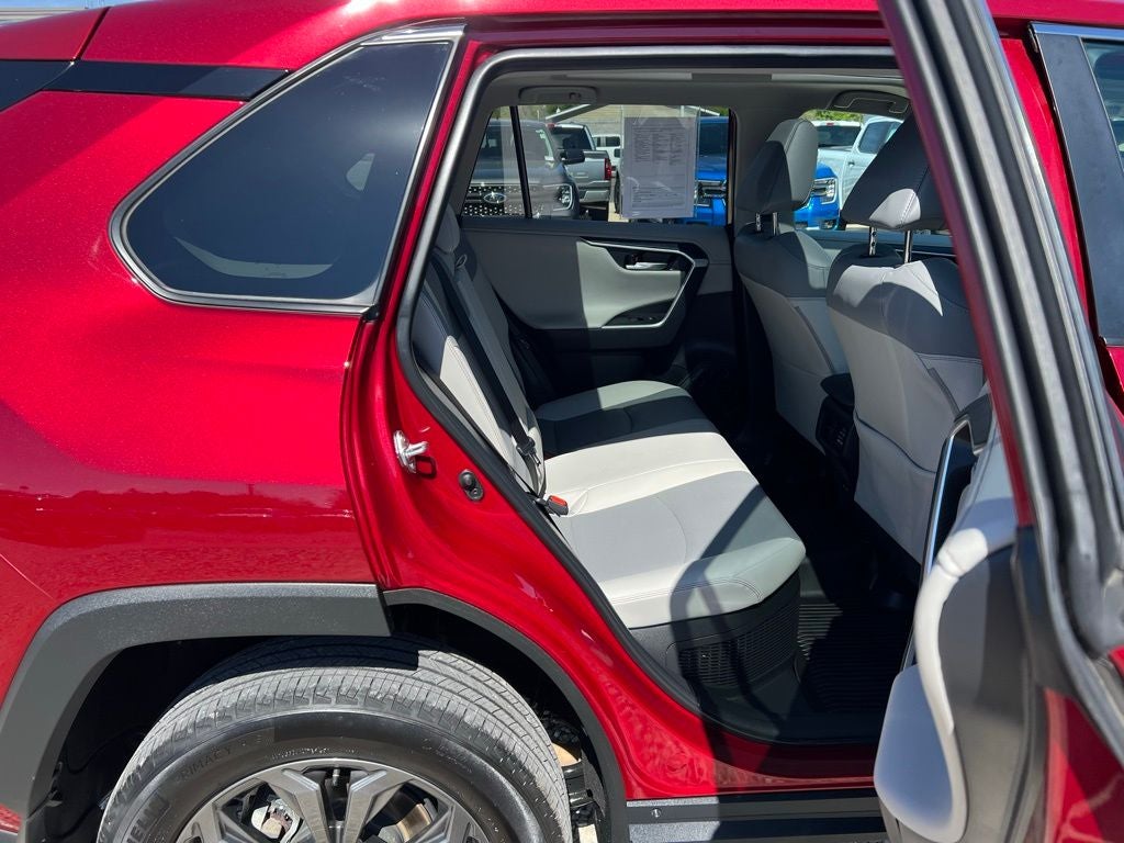 2025 Toyota RAV4 Hybrid Limited