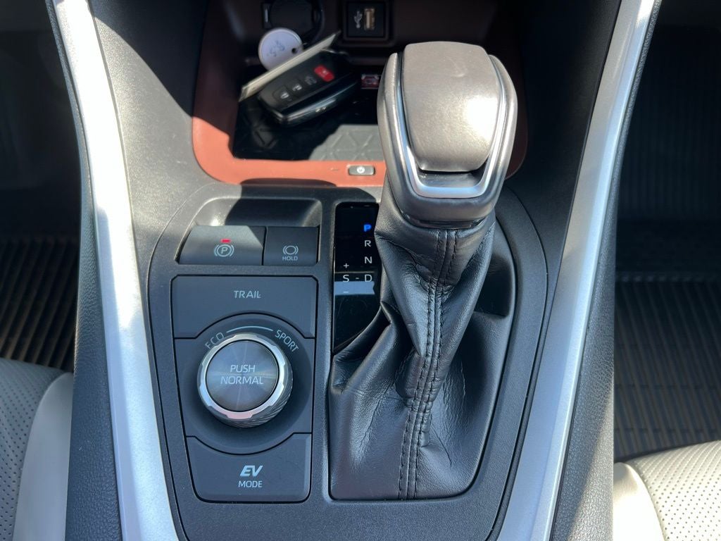 2025 Toyota RAV4 Hybrid Limited
