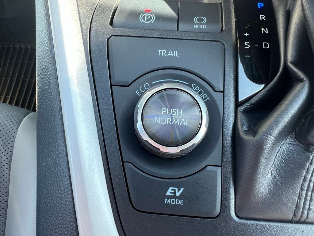 2025 Toyota RAV4 Hybrid Limited