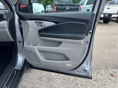 2022 Honda Pilot Touring 8 Passenger