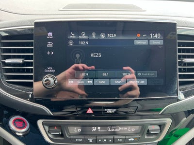 2022 Honda Pilot Touring 8 Passenger
