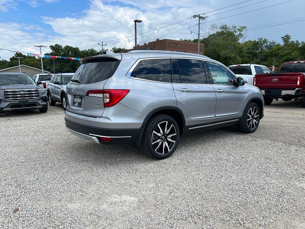 2022 Honda Pilot Touring 8 Passenger