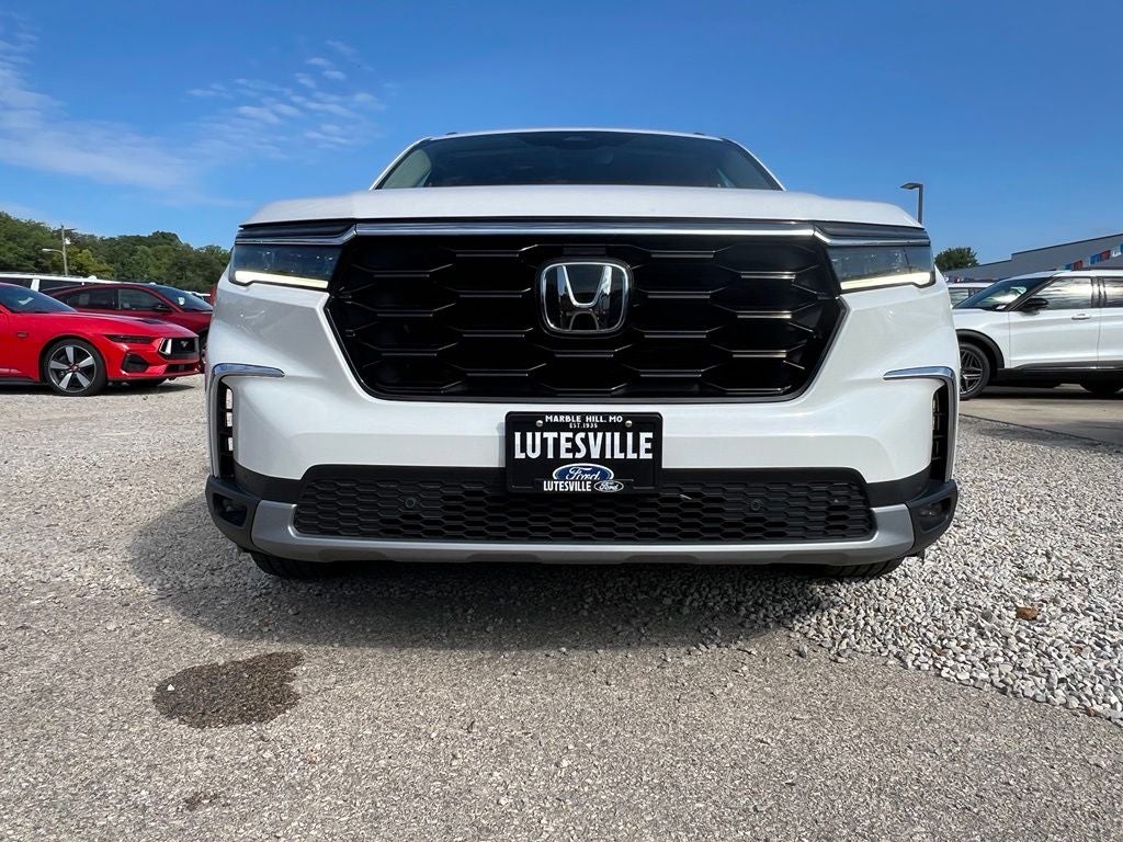 2023 Honda Pilot Touring