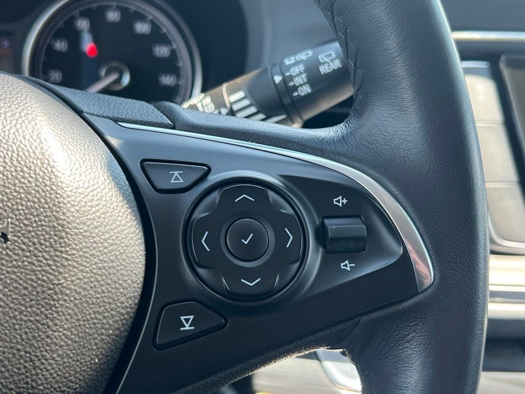 2020 Buick Enclave Essence