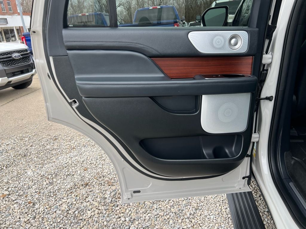 2023 Lincoln Navigator Reserve