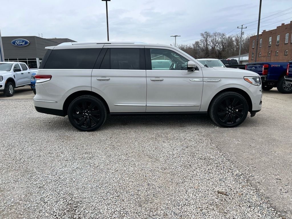 2023 Lincoln Navigator Reserve