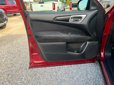 2013 Nissan Pathfinder SV