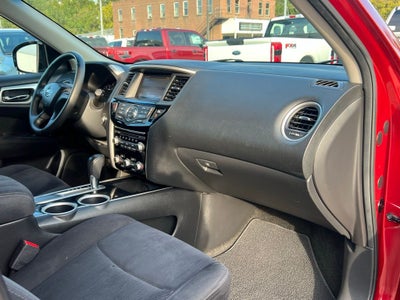 2013 Nissan Pathfinder SV