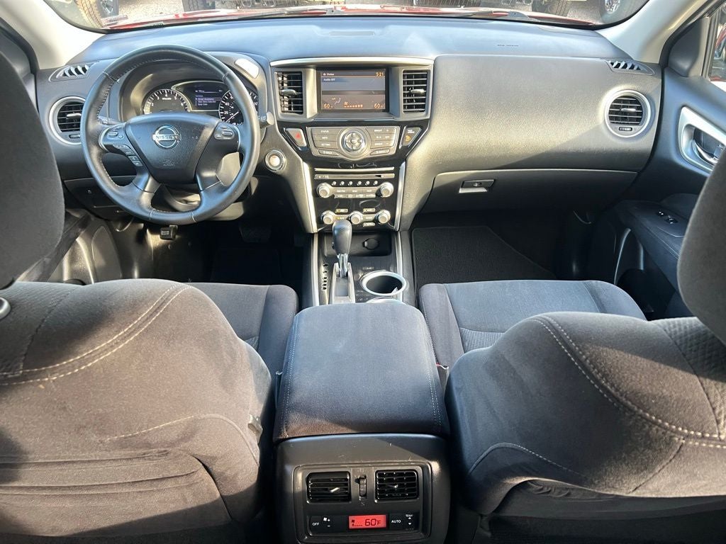 2013 Nissan Pathfinder SV