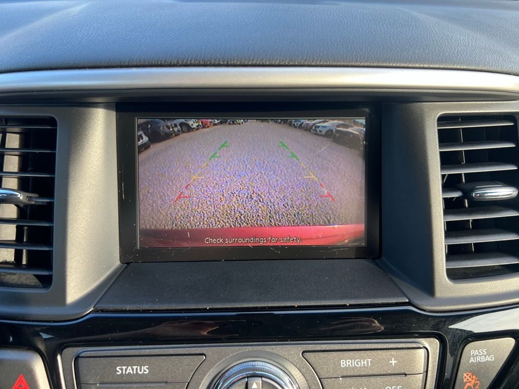 2013 Nissan Pathfinder SV