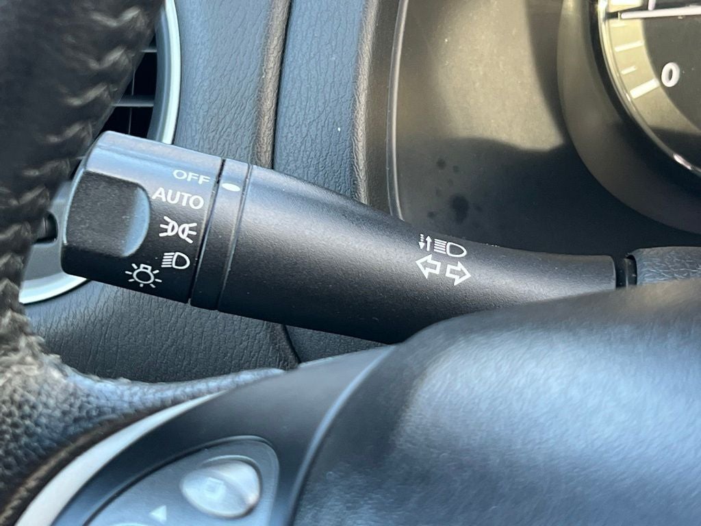 2013 Nissan Pathfinder SV