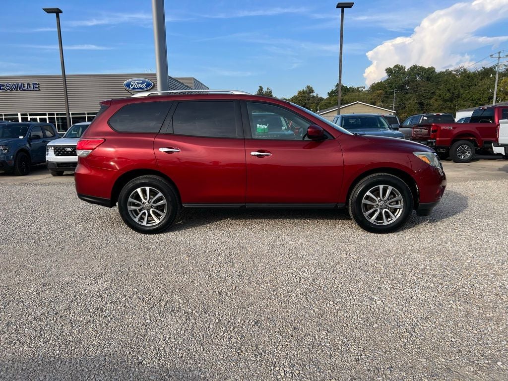 2013 Nissan Pathfinder SV