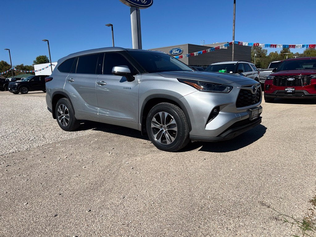 2021 Toyota Highlander Hybrid XLE