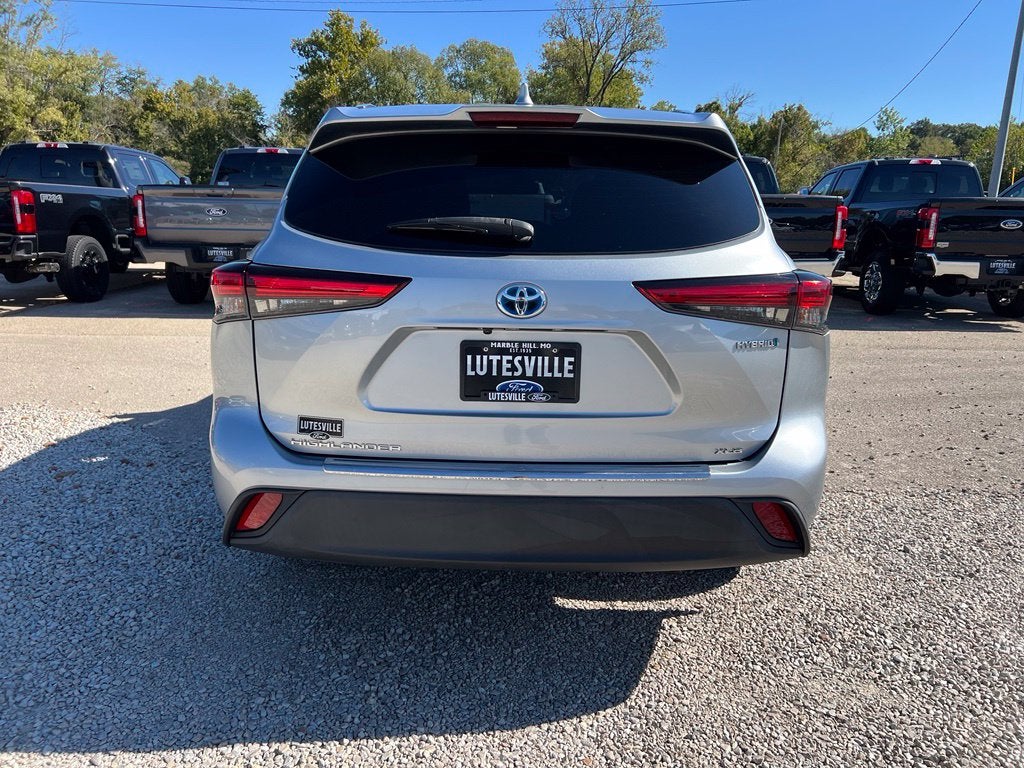 2021 Toyota Highlander Hybrid XLE
