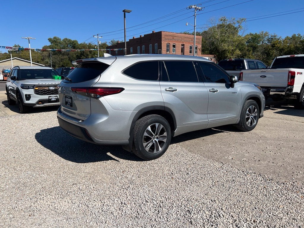 2021 Toyota Highlander Hybrid XLE