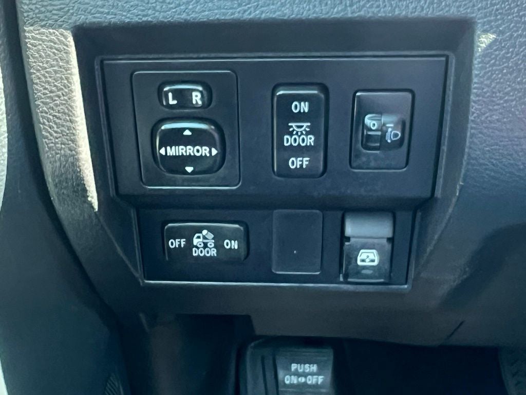 2015 Toyota Tundra Limited CrewMax