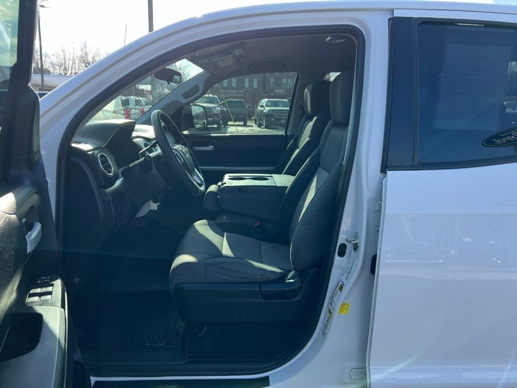 2015 Toyota Tundra SR