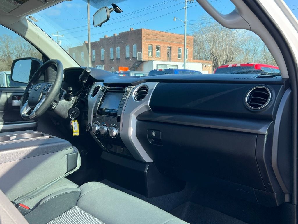 2015 Toyota Tundra SR