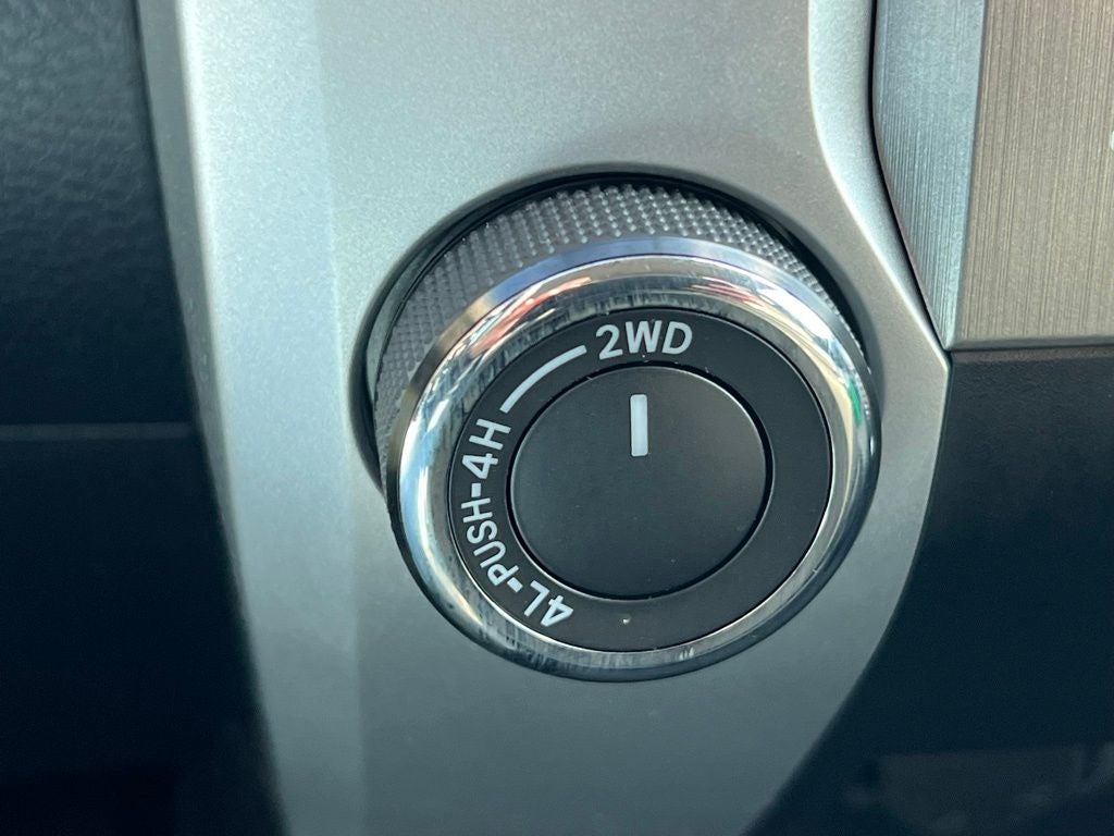 2015 Toyota Tundra SR