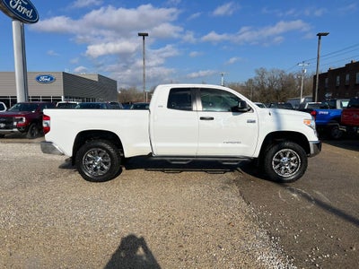 2015 Toyota Tundra SR
