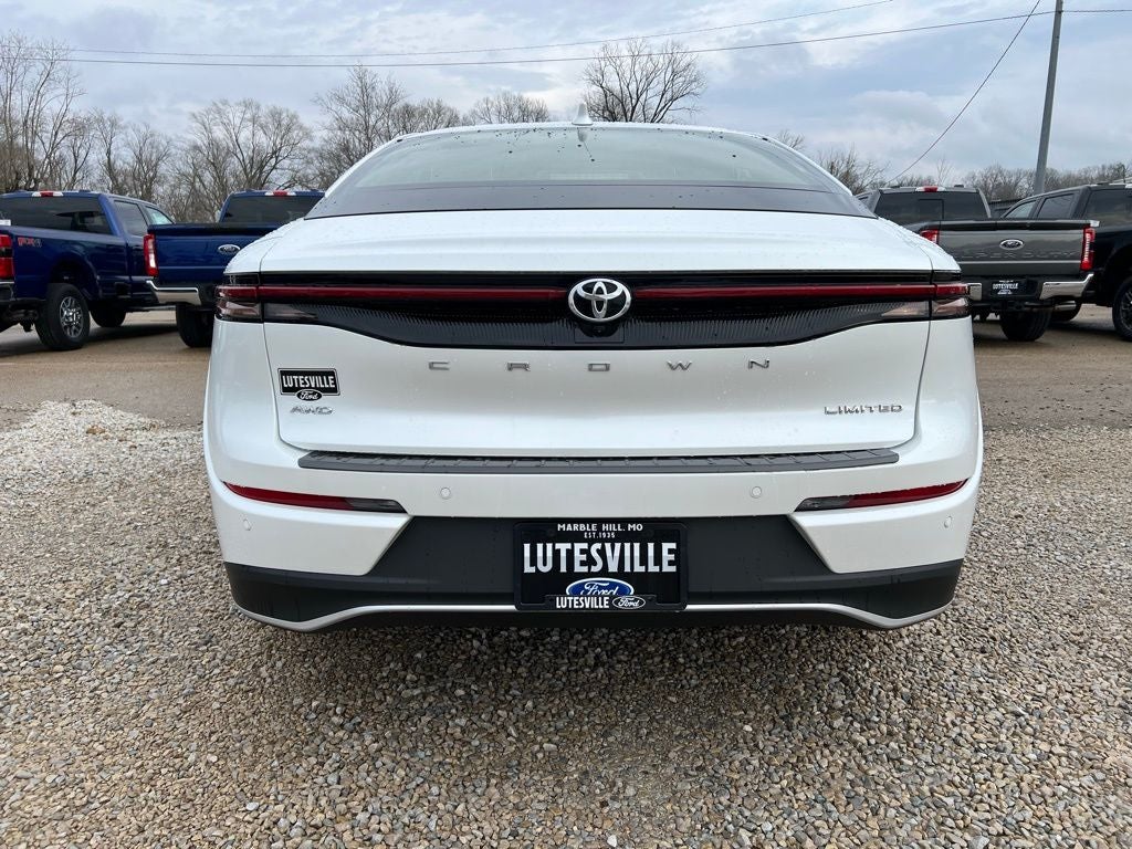 2023 Toyota Crown XLE