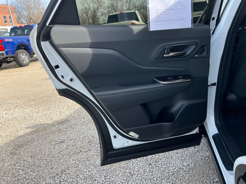 2025 Toyota Crown Signia XLE