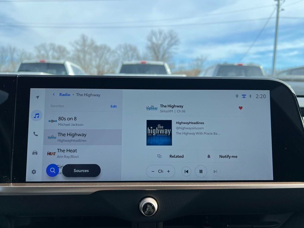 2025 Toyota Crown Signia XLE