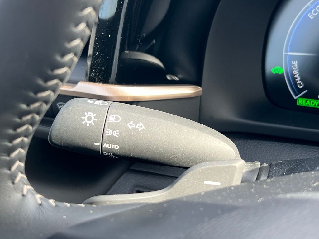 2025 Toyota Crown Signia XLE