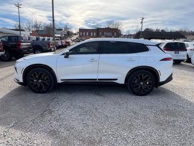 2025 Toyota Crown Signia XLE