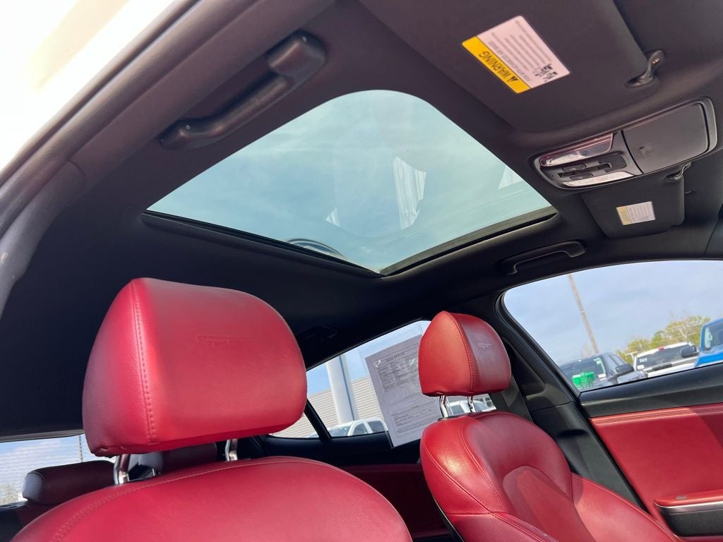 2019 Kia Stinger GT1