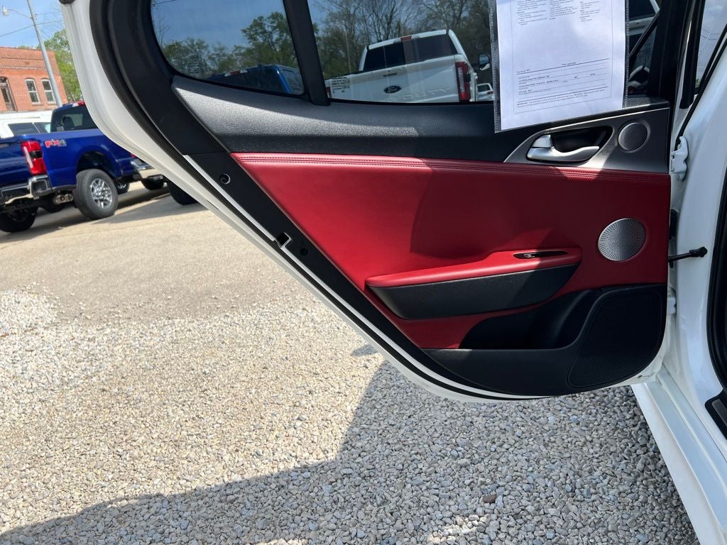 2019 Kia Stinger GT1