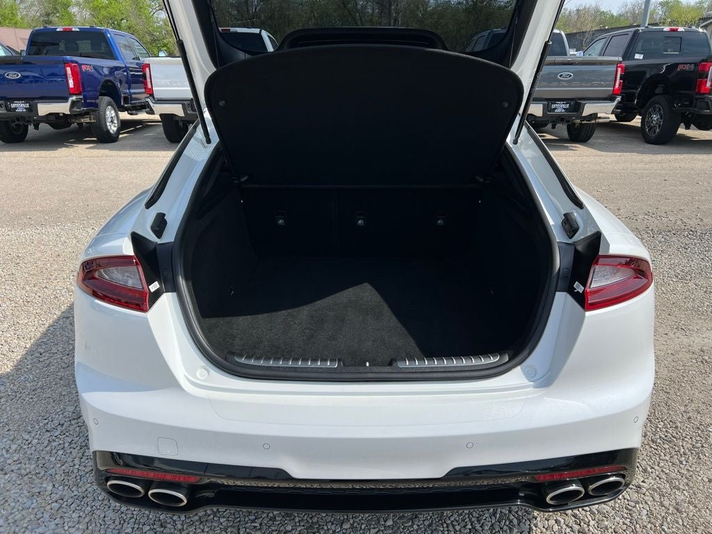 2019 Kia Stinger GT1