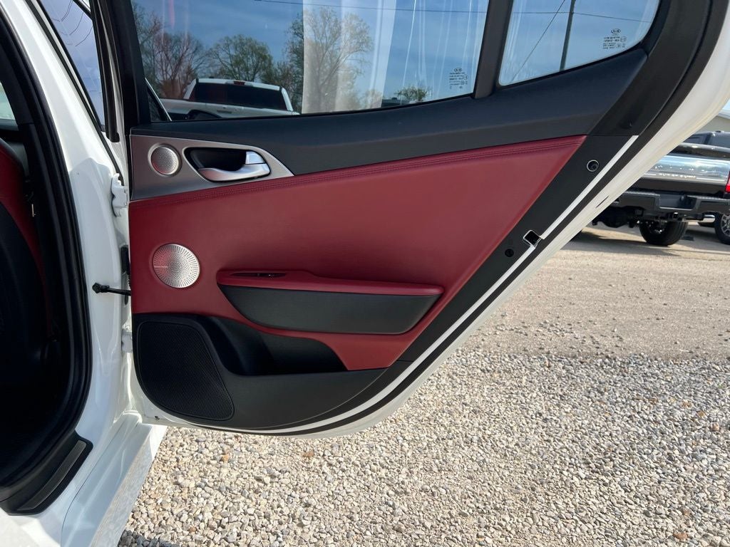 2019 Kia Stinger GT1