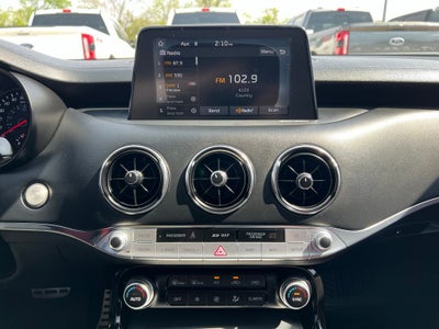 2019 Kia Stinger GT1