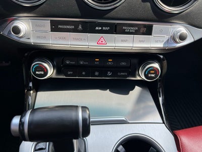 2019 Kia Stinger GT1