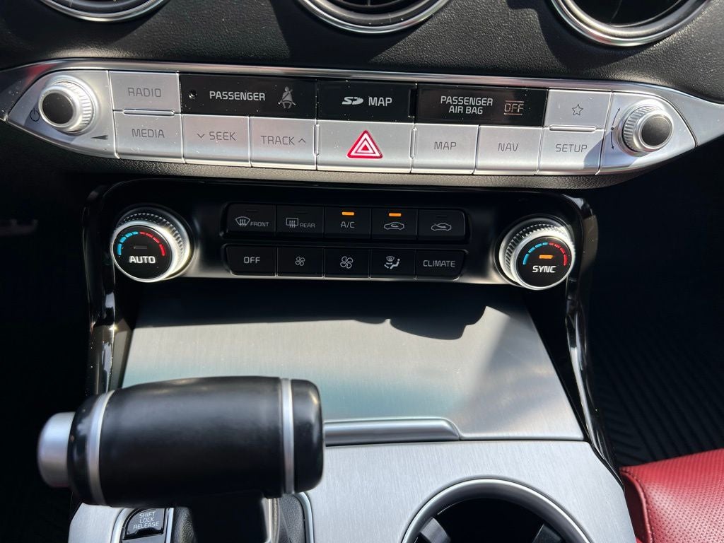 2019 Kia Stinger GT1