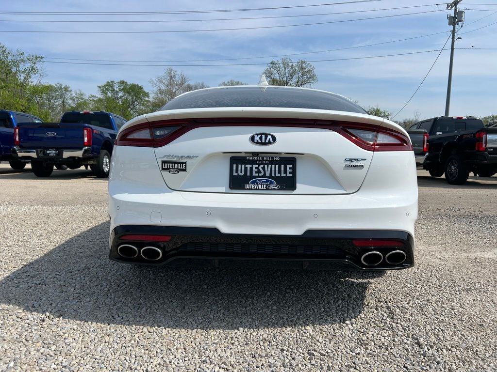 2019 Kia Stinger GT1