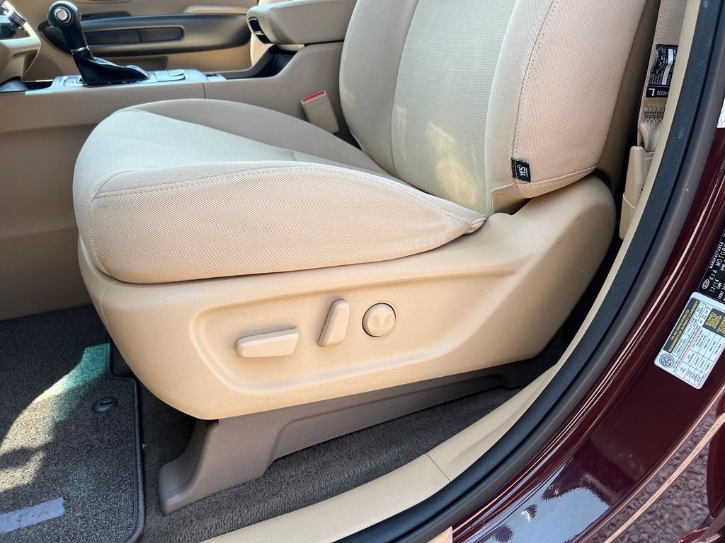 2015 Kia Sedona LX