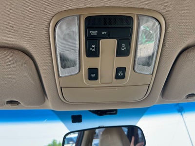2015 Kia Sedona LX