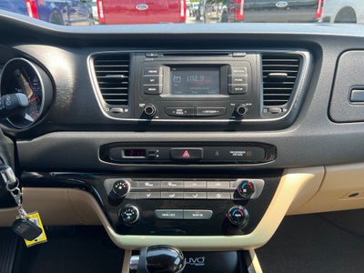 2015 Kia Sedona LX