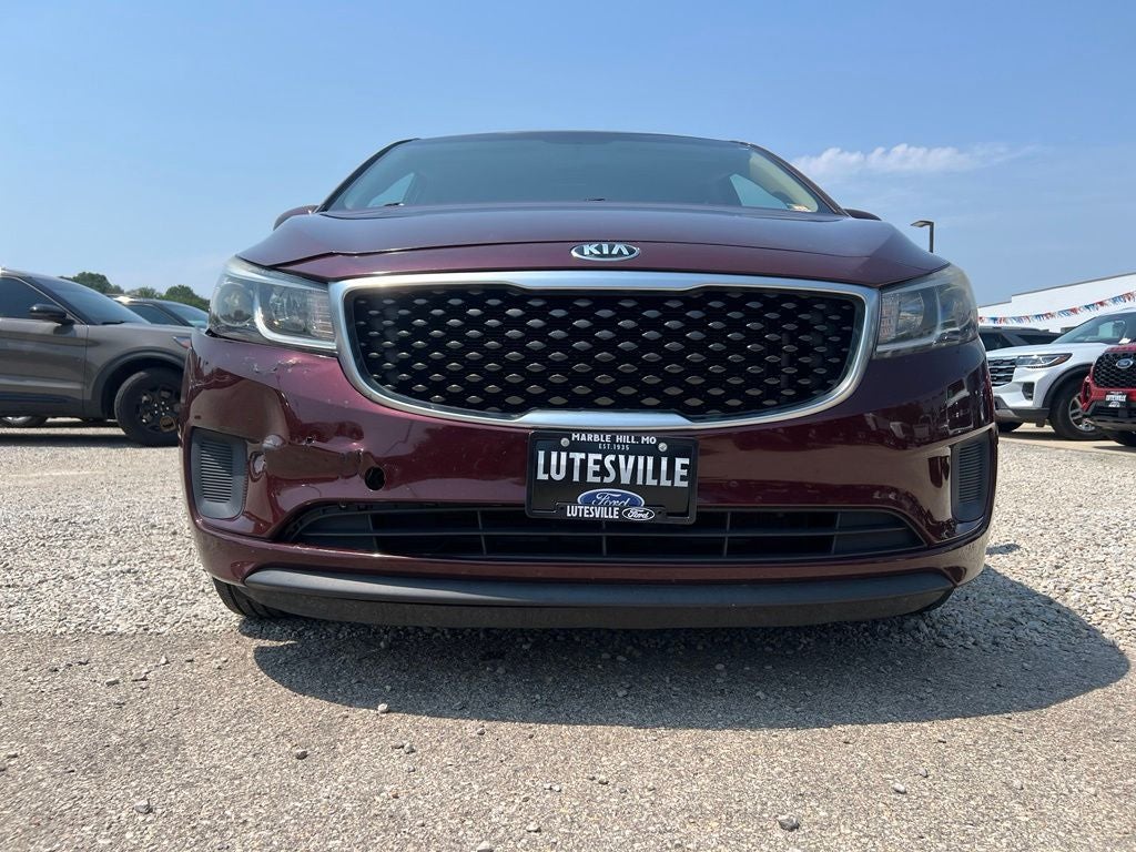 2015 Kia Sedona LX